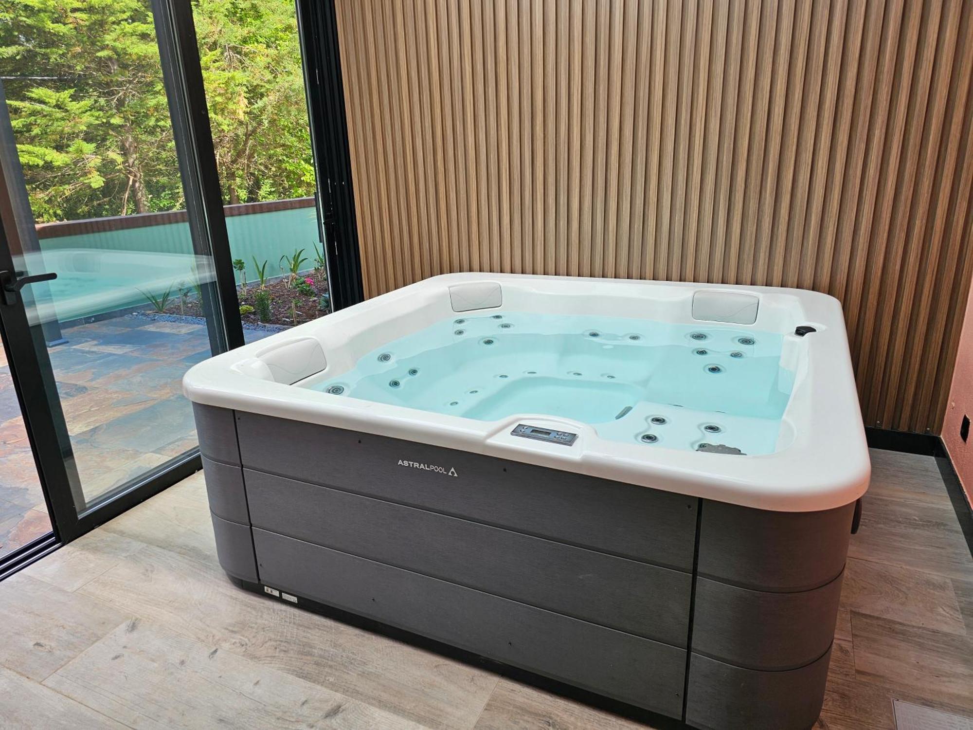 Villa Casa Requinte - Jacuzzi à Arco da Calheta  Extérieur photo